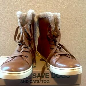 Ladies Ugg boots